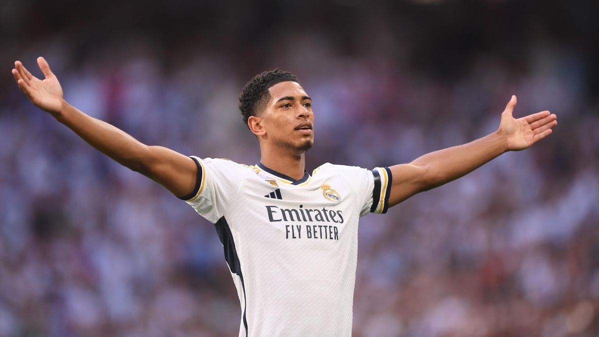 އަހަަރުގެ ގޯލްޑަން ބޯއި އެވާޑް ޖޫޑް ބެލިންގްހަމަށް