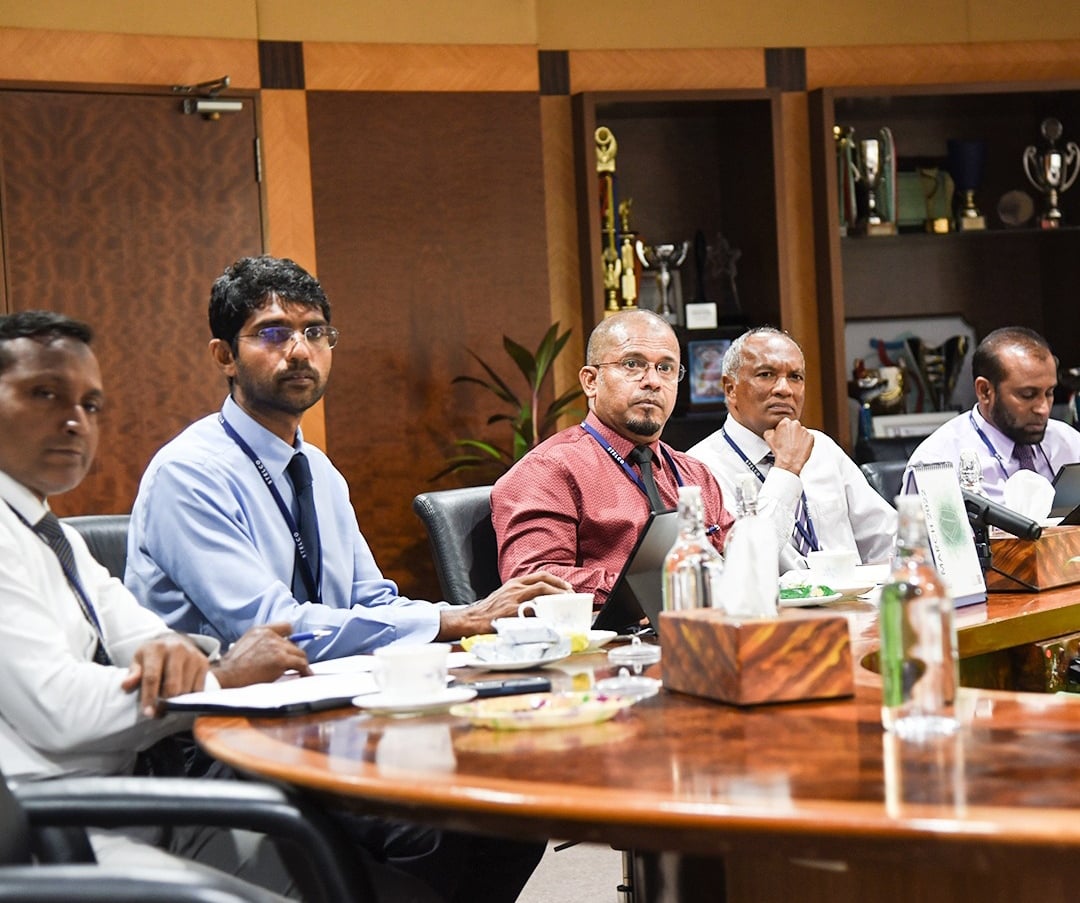 ރޯދަމަހު ކަރަންޓް ނުކެނޑޭނެކަން ޔަގީންކުރުމަށް އަތޮޅުތަކުގެ ‏އިންޖީނުގެތަކަށް އަންގައިފި