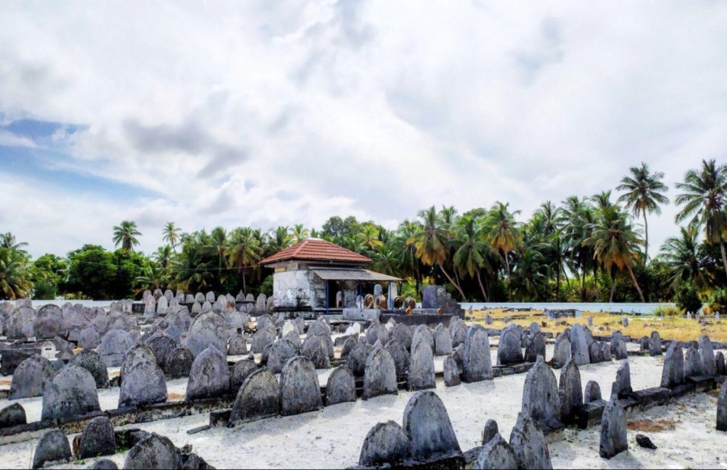 ދުނިޔޭގެ ގަދީމީ އާސާރުތަކުގެ ލިސްޓަށް އައްޑޫ ސިޓީ ކޯގަންނު ޤަބުރުސްތާނު