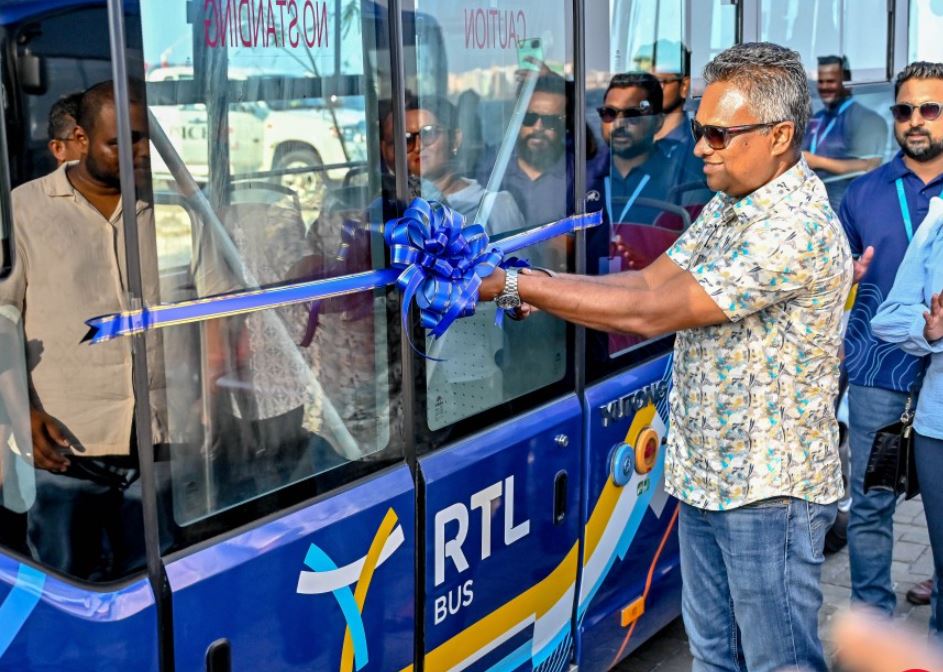 ވިލިމާލޭގައި ދޭ ބަހުގެ ހިދުމަތް ހުއްޓާލުމާމެދު ގޮތެއް ނިންމާނީ ސަރުކާރުން: އާޒިމް