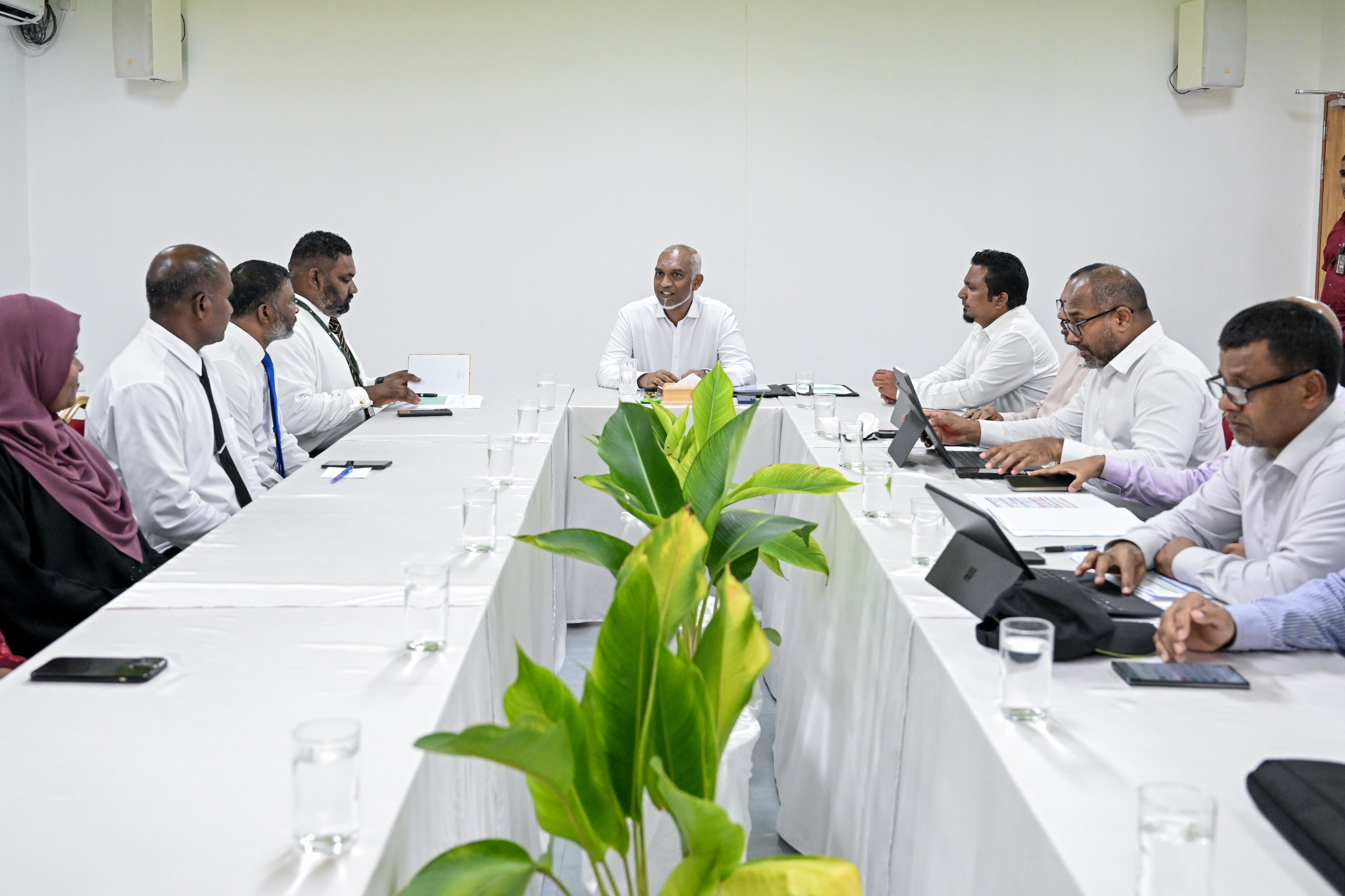 މާފަރުފަޅު, އއ. ފެރިދޫއަށް ދެއްވަން ރައީސް ނިންމަވައިފި