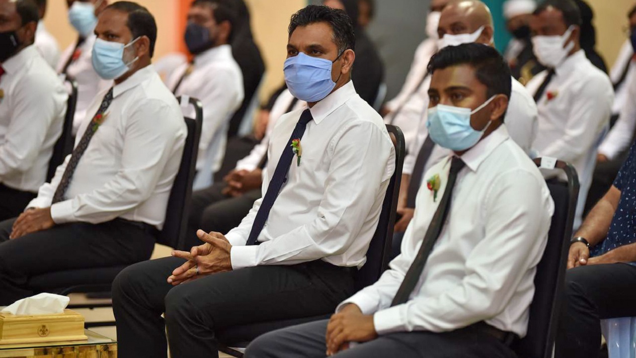 ބަހުސްކޮށް ޚިޔާލުތަފާތުވާން ޖެހެނީ މޮޅުގޮތް ހޯދުމަށް - ފައިސަލް ނަސީމް