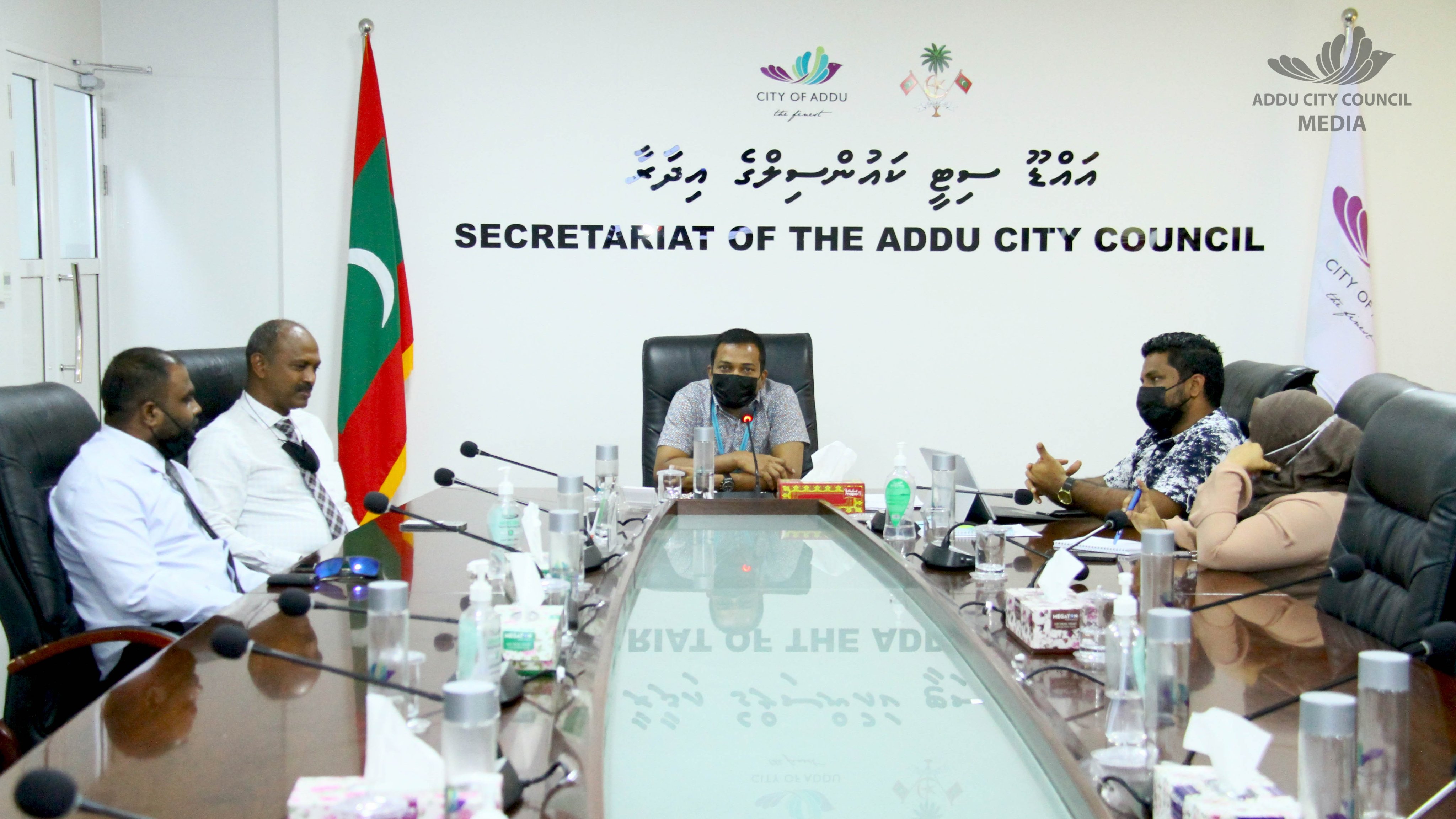 ކޯވިޑް-19: އައްޑޫގައި ފިޔަވަޅުތައް ހަރުކަށިކޮށް، ގޭގެއަށް ޒިޔާރަތްކުރުންވެސް މަނާ