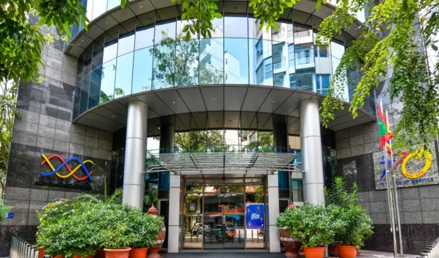 އިންޖީނެއްގެ މަސައްކަތެއް ކުރާތީ މާލެއާއި ހުޅުމާލެއިން މާދަމާ ކަރަންޓު ކެނޑޭނެ