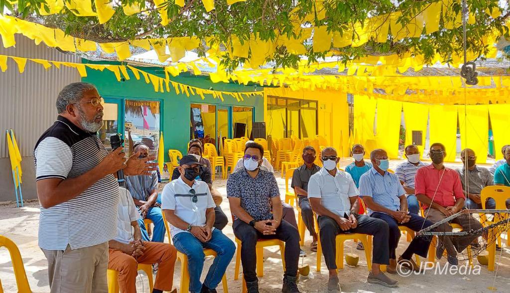 ގާސިމަކީ ރާއްޖެއަށް ގެނައި ބަދަލުގެ ބައިވެރިއެއް؛ އެމަނިކުފާނުގެ އަމިއްލަ އެދުމެެއް ނެތް: ދޮންބިލެތް