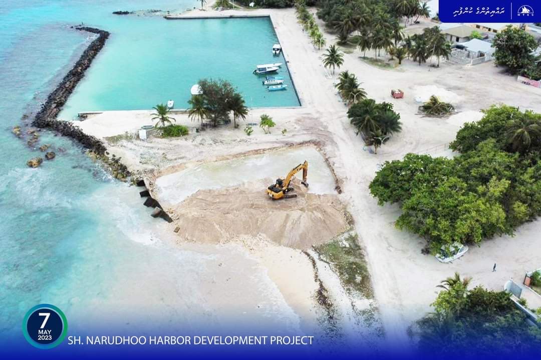 ނަރުދޫ ބަނދަރު: މިހާރު ކުރިއަށްދަނީ އައު ހާބަރ ބޭސިން ފުންކުރުމުގެ މަސައްކަތް