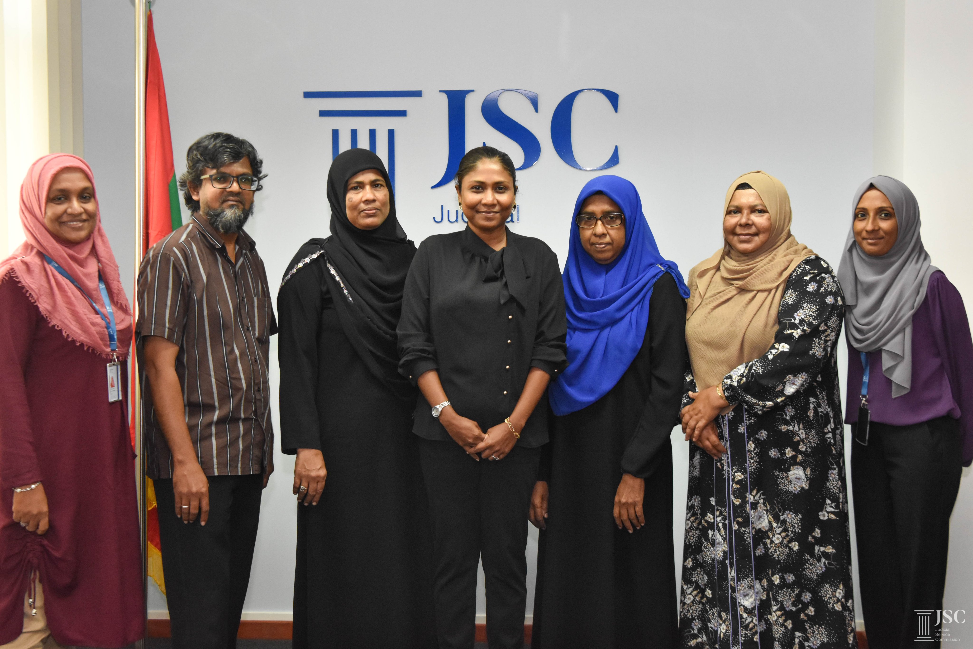 ސިވިލް ކޯޓަށް 02 ފަނޑިޔާރުން ޢައްޔަނުކޮށްފި