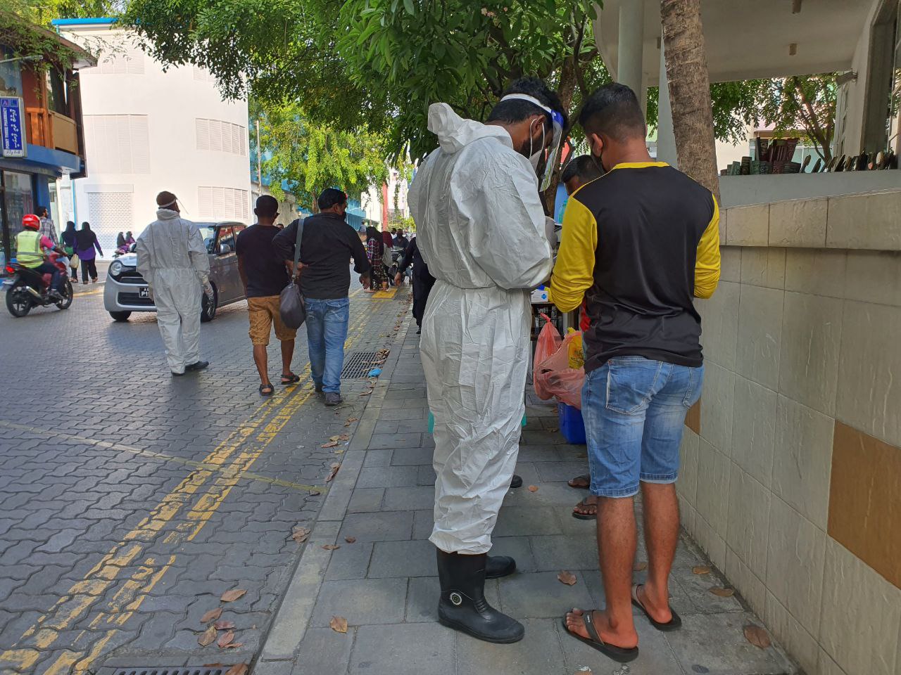 ކޮވިޑް-19: 82 މީހަކު ޕޮޒިޓިވްވެ، ޖުމްލަ 26 ހާހުން މައްޗަށް