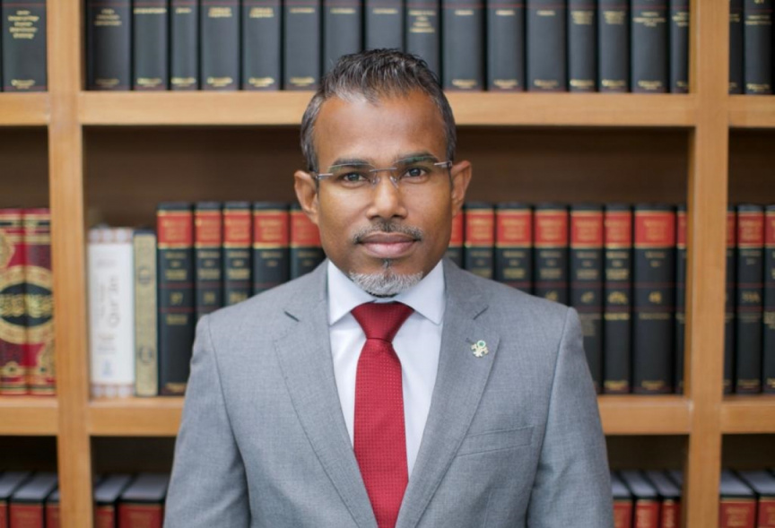 ރުހުމުގައި ބަރަހަނާ ފޮޓޯ ފޮނުވުން މައްސަލައެއް ނޫންކަމަށް ބުނުމުން އެކަން ކުށްވެރިކޮށްފި