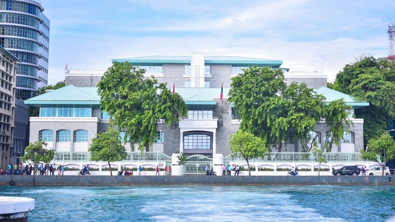 އޮމްބަޑްސްޕާސަންގެ މަޤާމަށް ބޭފުޅުން ޢައްޔަންކުރައްވައިފި