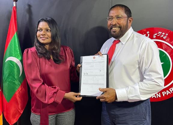 އަލަށް ގުޅުނު ކަނބަލުންގެ ތަޖުރިބާއާއެކު ޖުމްހޫރީ ޕާޓީގެ ފިކުރު ކުރިއެރުވޭނެ: ގާސިމް