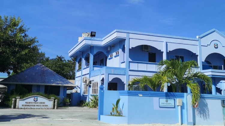 ފުލުހުންގެ ބެލުމުގެ ދަށުގައި ހުއްޓާ މަރުވާން އުޅުނުމީހާއަށް ފަރުވާ ދެނިކޮށް މަރުވެއްޖެ