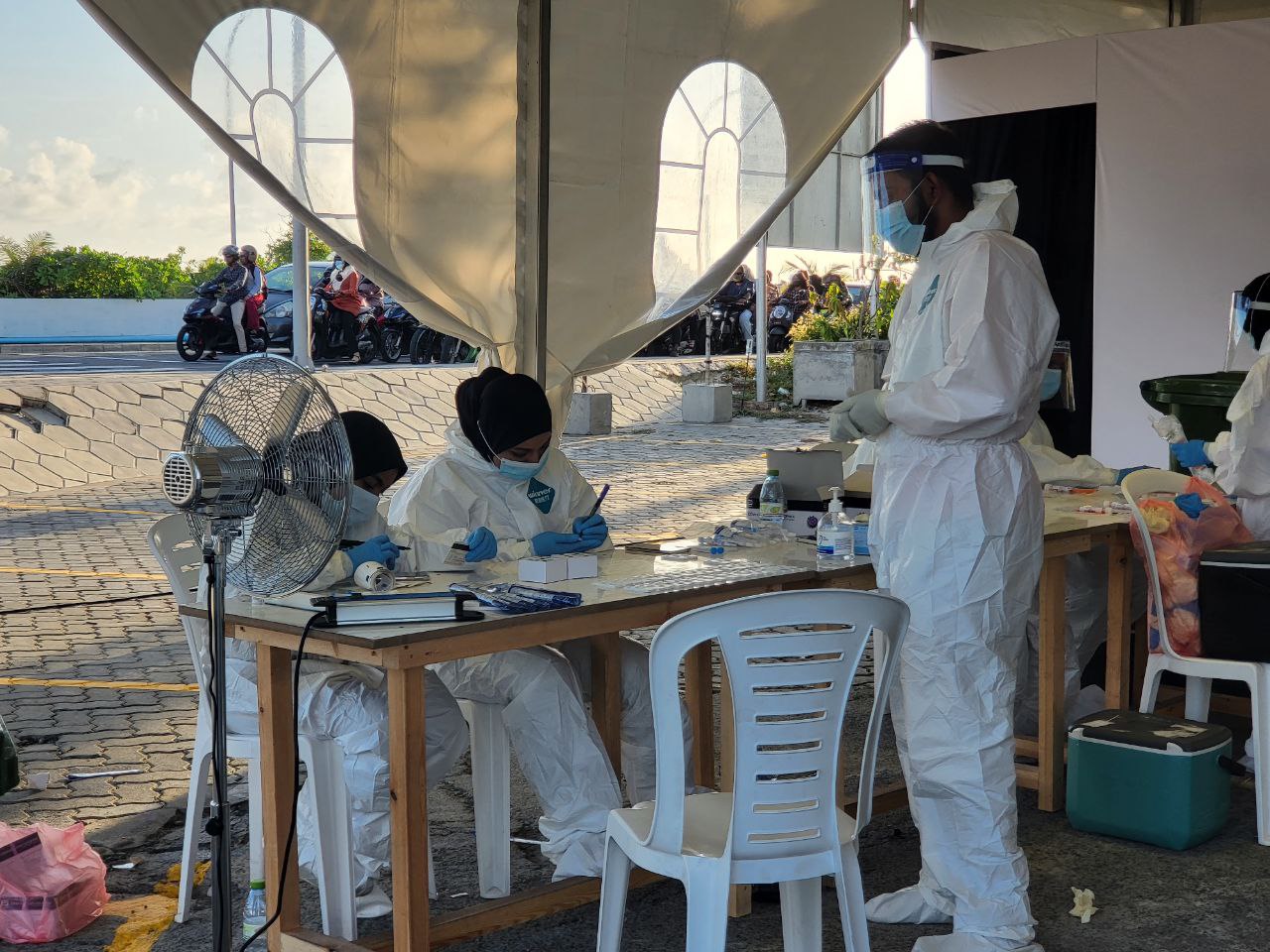 ކޮވިޑް-19: ޖުމްލަ 844 މީހަކު މިއަދު ޕޮޒިޓިވް