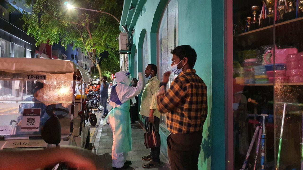 ކޯވިޑް-19: މިއަދު 67 މީހުން ޕޮޒިޓިވް؛ މީގެތެރޭގައި 52 ދިވެހިން