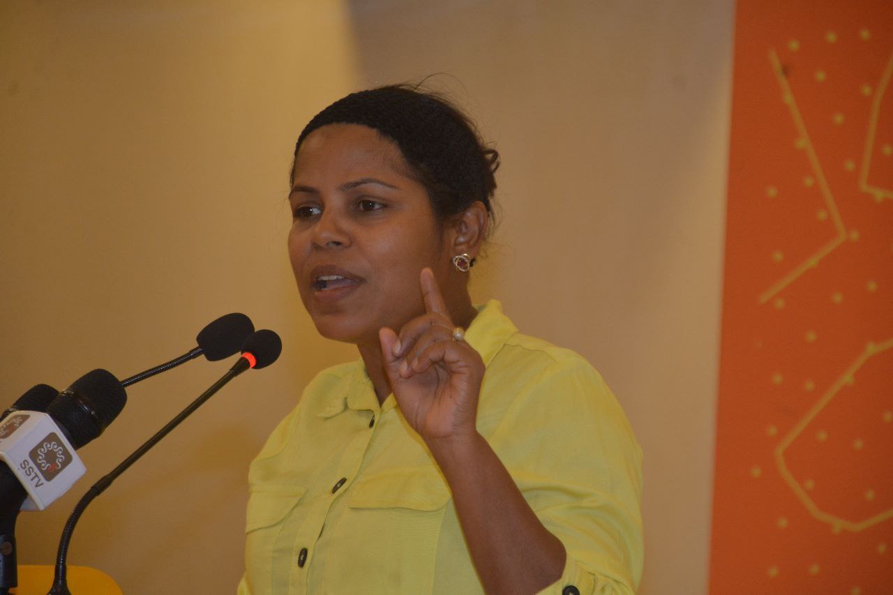 ދިވެހި ތާރީހުން ފެންނަންނެތްވަރަށް ރައީސް ސޯލިހް ވަނީ ތައުލީމް ކުރިއަރުވަން މަސައްކަތް ކުރަށްވާފައި: ދިޔާނާ