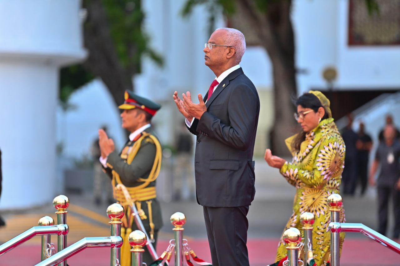 ތެލުގެ އަގުބޮޑުވުމުގެ ޙަޤީޤީބުރަ ސަރުކާރުން ދަނީ އުފުލަމުން - ރައީސް