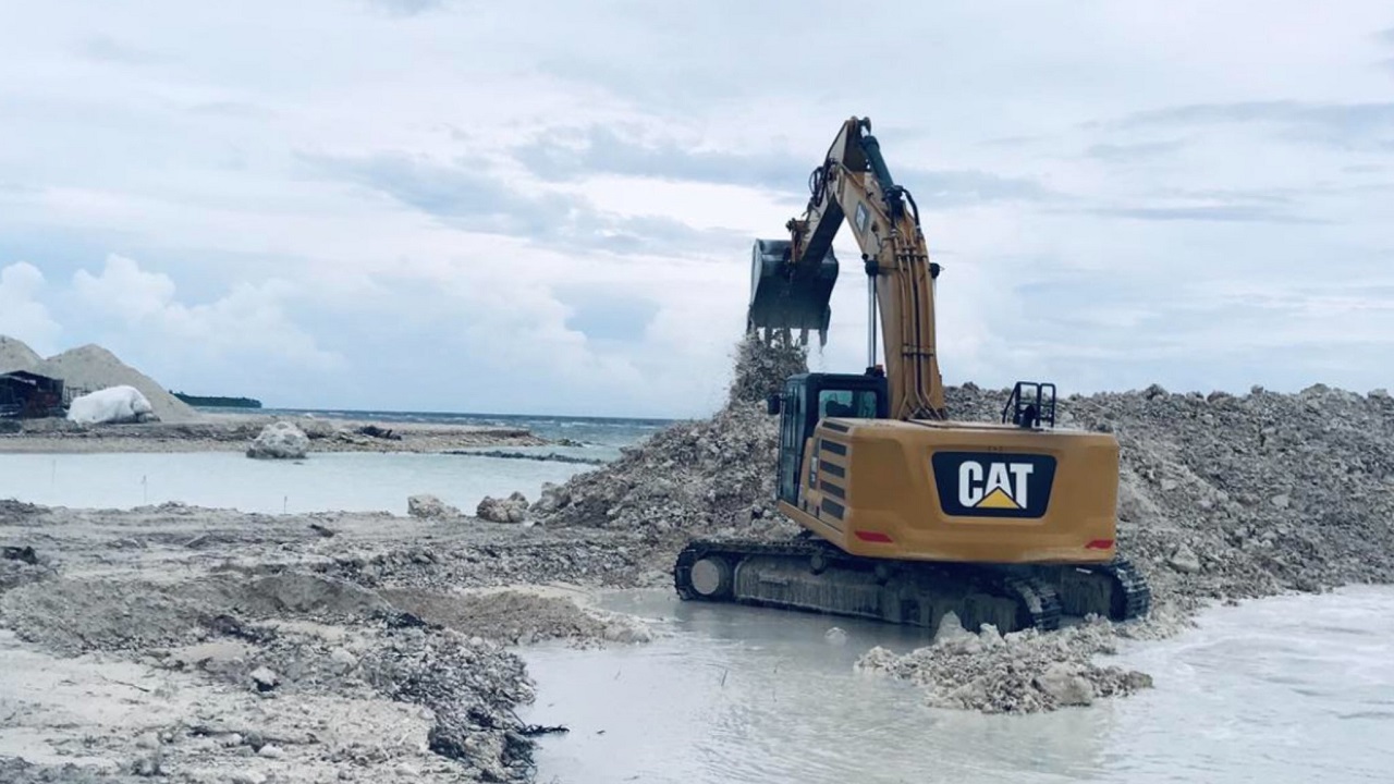 މިލަދޫ ބަނދަރުހެދުމާއި، އުނގޫފާރު މަގުތަކުގައި ތާރުއެޅުން ދަނީ ކުރިޔަށް - އެމްޓީސީސީ