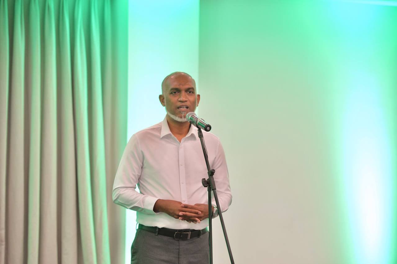 އަމާޒަކީ އަންނަ އަހަރު ސެޕްޓެމްބަރުގެ ނިޔަލަށް އެއާޕޯޓު ޓާމިނަލް ނިންމުން: މުޢިއްޒު
