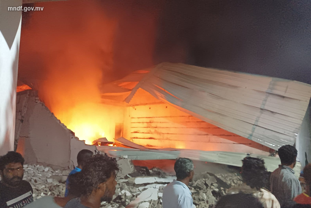 މަކުނުދޫ ގެއެއްގައި ރޯވެ، ބޮޑެތި ގެއްލުންތަކެއް