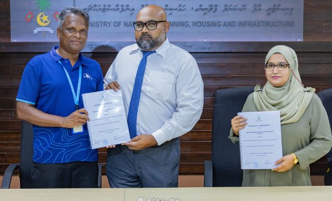 މާއެނބޫދޫ، މާވަށް އަދި މަހިބަދޫ ބިން ހިއްކުމުގެ މަޝްރޫއު ހަވާލުކޮށްފި