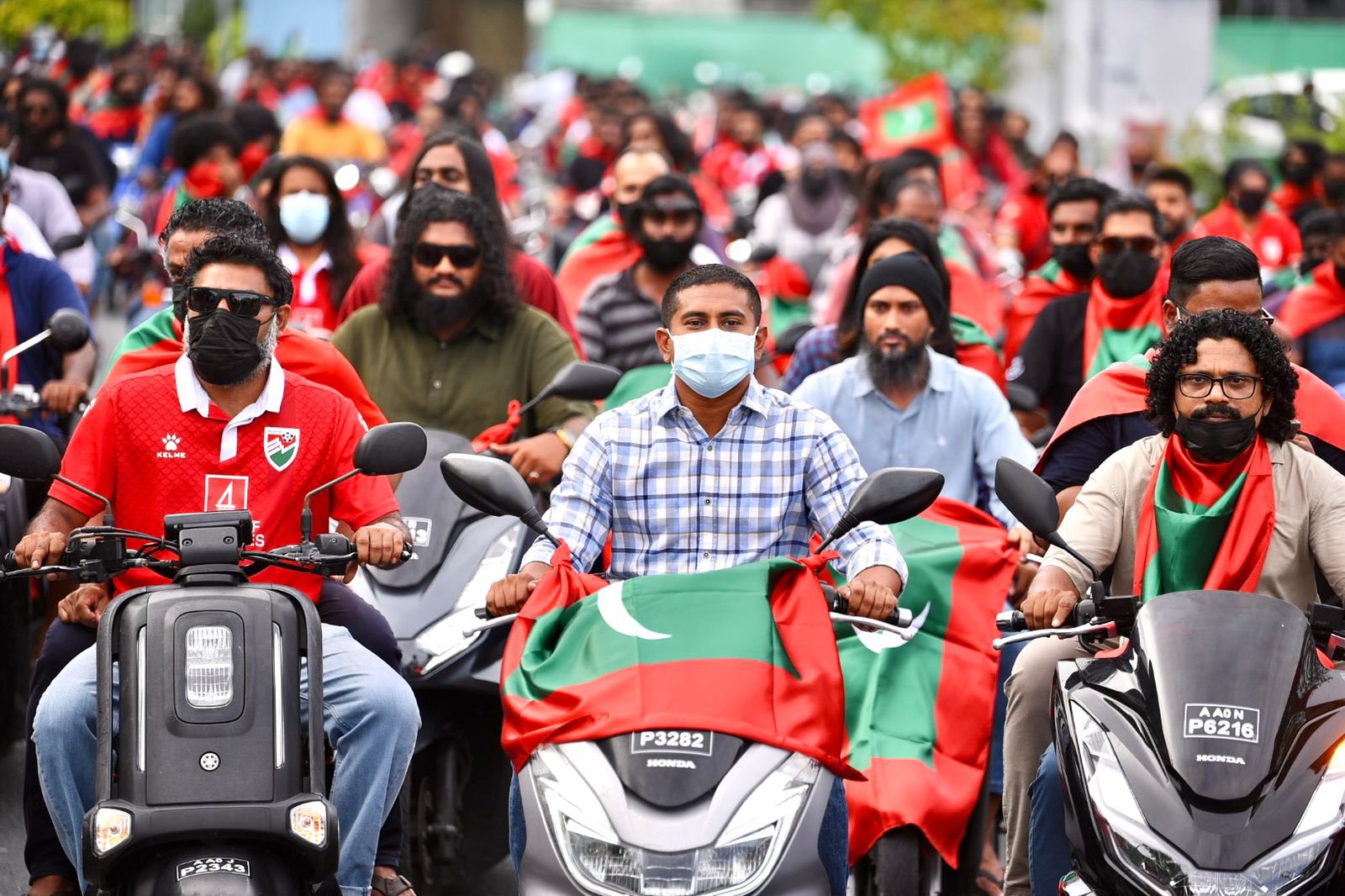 ވަޒީފާއަށް ނުކުމެވަޑައިގެން ފުރަތަމަވެސް ދެއްވީ ފަސޭހައިން ޓިކެޓް ލިބޭނެކަމުގެ އުންމީދު