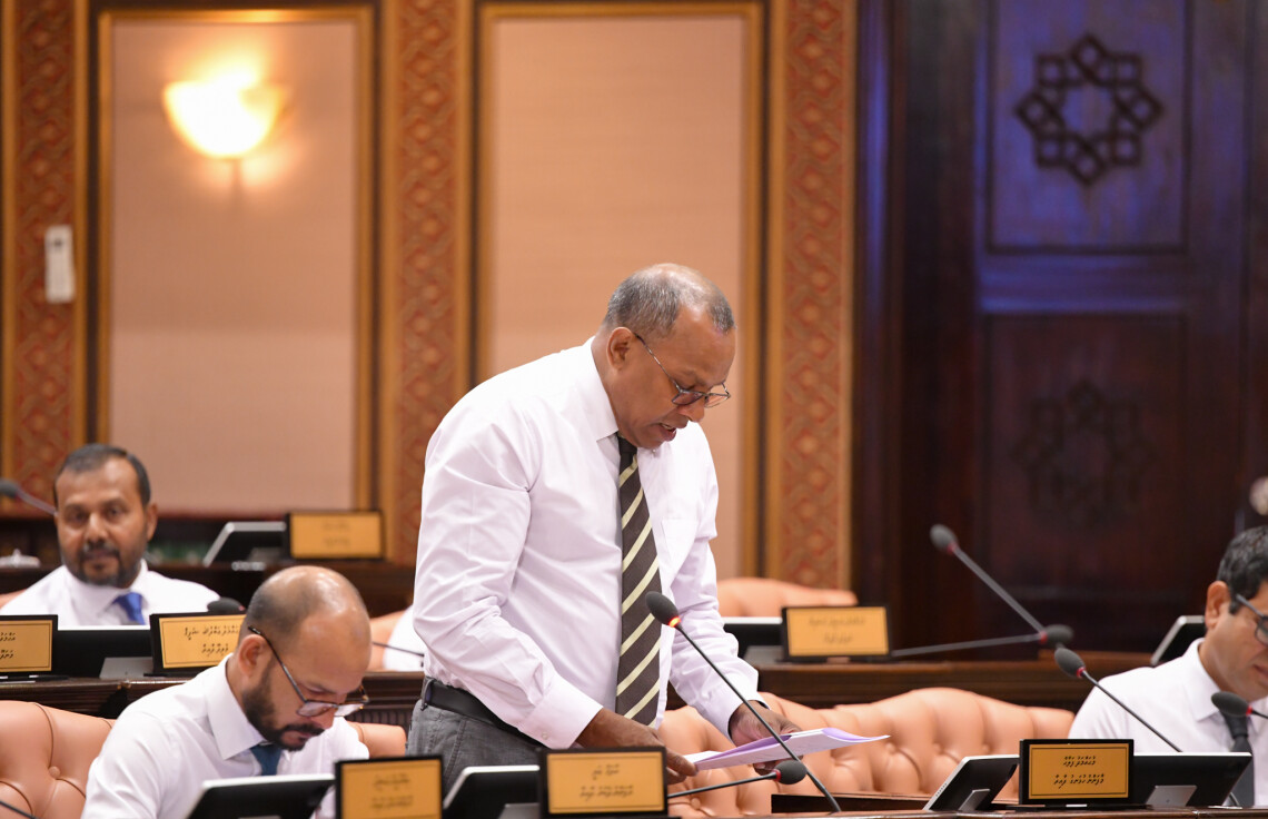 ސަރުކާރުން އުޅެނީ 4000 ފްލެޓް މަޖިލީސް އިންތިޚާބަށް ނުފޫޒު ފޯރުވުމަށް ބަހާލަން: ފަލާޙް