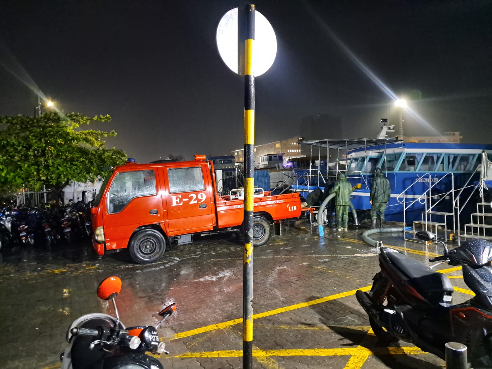 ބޯކޮށް ވާރޭވެހި މާލޭގައި ފެންބޮޑުވަމުން ދާތީ ފެންހިންދުމުގެ މަސައްކަތް ފަށައިފި