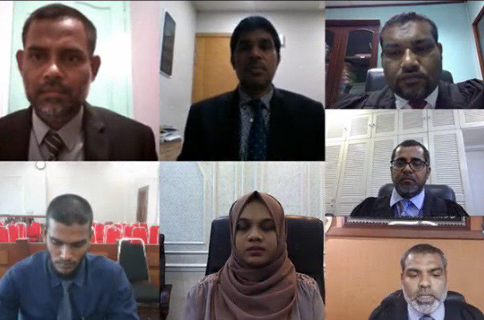 ފޮޓޯއެއް ފޮނުވިކަމުގެ ތުހުމަތުގައި ވަޒީފާއިން ވަކިކުރި މުވައްޒަފަކަށް ވަޒީފާދޭން ހައިކޯޓުން އަމުރުކޮށްފި