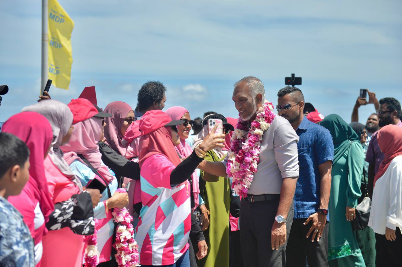 އަޅުގަނޑުގެ މާސްޓާ ޕްލޭނާއި އެއްގޮތަށް ކުރިއަށް ގެންދަން ބޭނުންވޭތޯ ނުވަތަ ނޫންތޯ ނިންމާނީ ރައްޔިތުން: ޑރ. މުޢިއްޒު