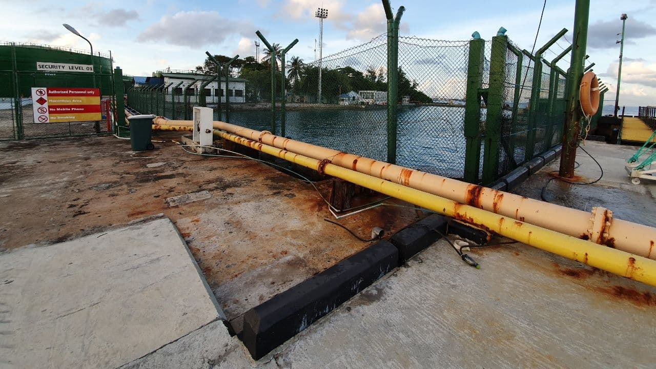 ތެޔޮ ފުނަދޫގައި ރައްކާތެރިކަމެއް ނެތްކަމަށް ކުރީގެ ބައެއް މުވައްޒަފުން ބުނެފި