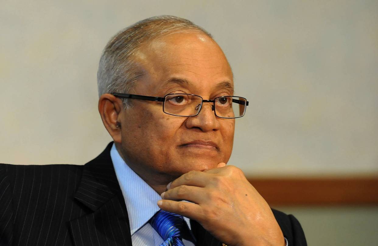 ރައީސް މައުމޫން ވިދާޅުވަނީ ކުރުކޮށް ޖަވާބުދެވޭ މައްސަލަވެސް ހުންނަ ކަމަށް