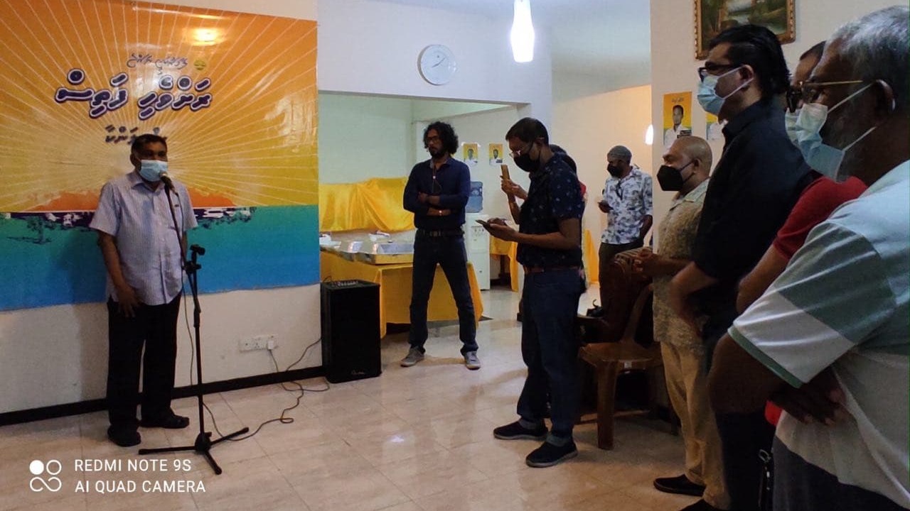 ލަންކާގައި އުޅޭ އެކަނިވެރި މައިންނާއި ޚާއްސަ އެހީއަށް ބޭނުންވާ ދިވެހީންގެ ލިސްޓެއް އެކުލަވާލަނީ