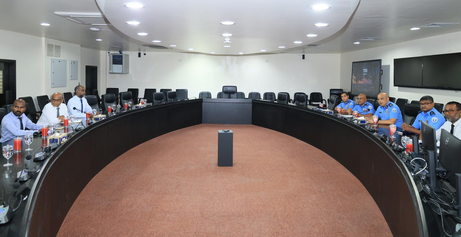 ހުޅުމާލޭގައި ރައްކާތެރި މާހައުލެއް ކަށަވަރު ކުރުމަށް މަޝްވަރާތަކެއް