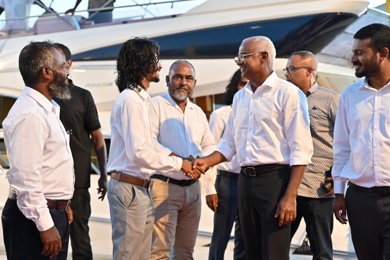 ލ.އަތޮޅުންވެސް ރައީސް ސާލިހަށް ބޮޑު ތާޢީދެއް!