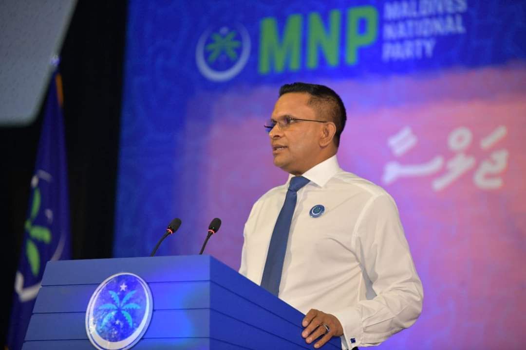 ބޯހިޔާވަހިކަމުގެ މައްސަލައަށް ހައްލެއް ހޯދުމަށް މަސައްކަތެއް ނުކުރޭ: ނާޒިމް