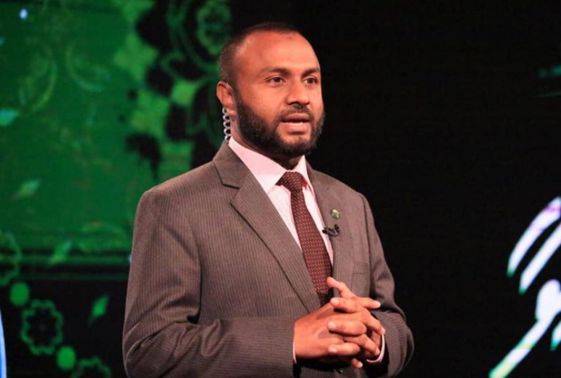 ޑރ. ޝަހީމުގެ އިންޒާރެއް: އެހެން ދީންތައް ފެތުރުން ހުއްޓުވޭނީ ރައްޔިތުން މަގުމައްޗަށް ނުކުމެގެންތޯ؟