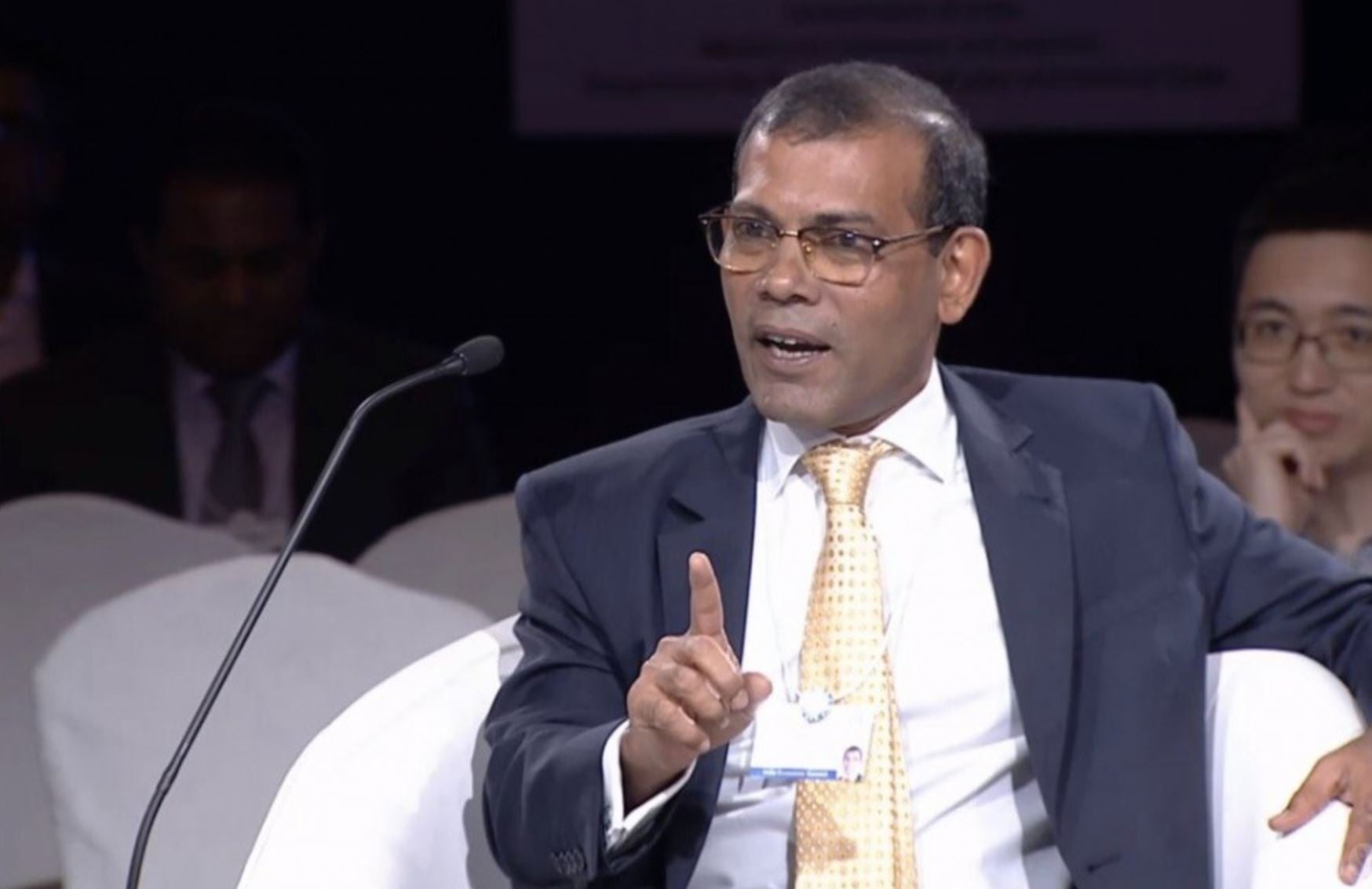 ނަމާދާ ގުޅޭގޮތުން ފަތުރަނީ ފޭކް ޓްވީޓެއް؛ މައްސަލަ ހުށައަޅާނަން - ރައީސް ނަޝީދު