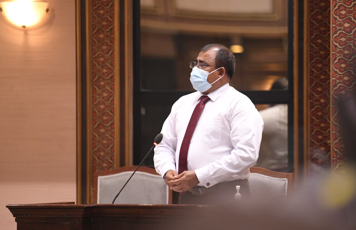 ތ. އަތޮޅުން ރިސޯޓު ތަރައްގީކުރަން ދޫކުރި ރަށްތައް ނުނިމޭތީ މައުސޫމާ ސުވާލުކުރަނީ