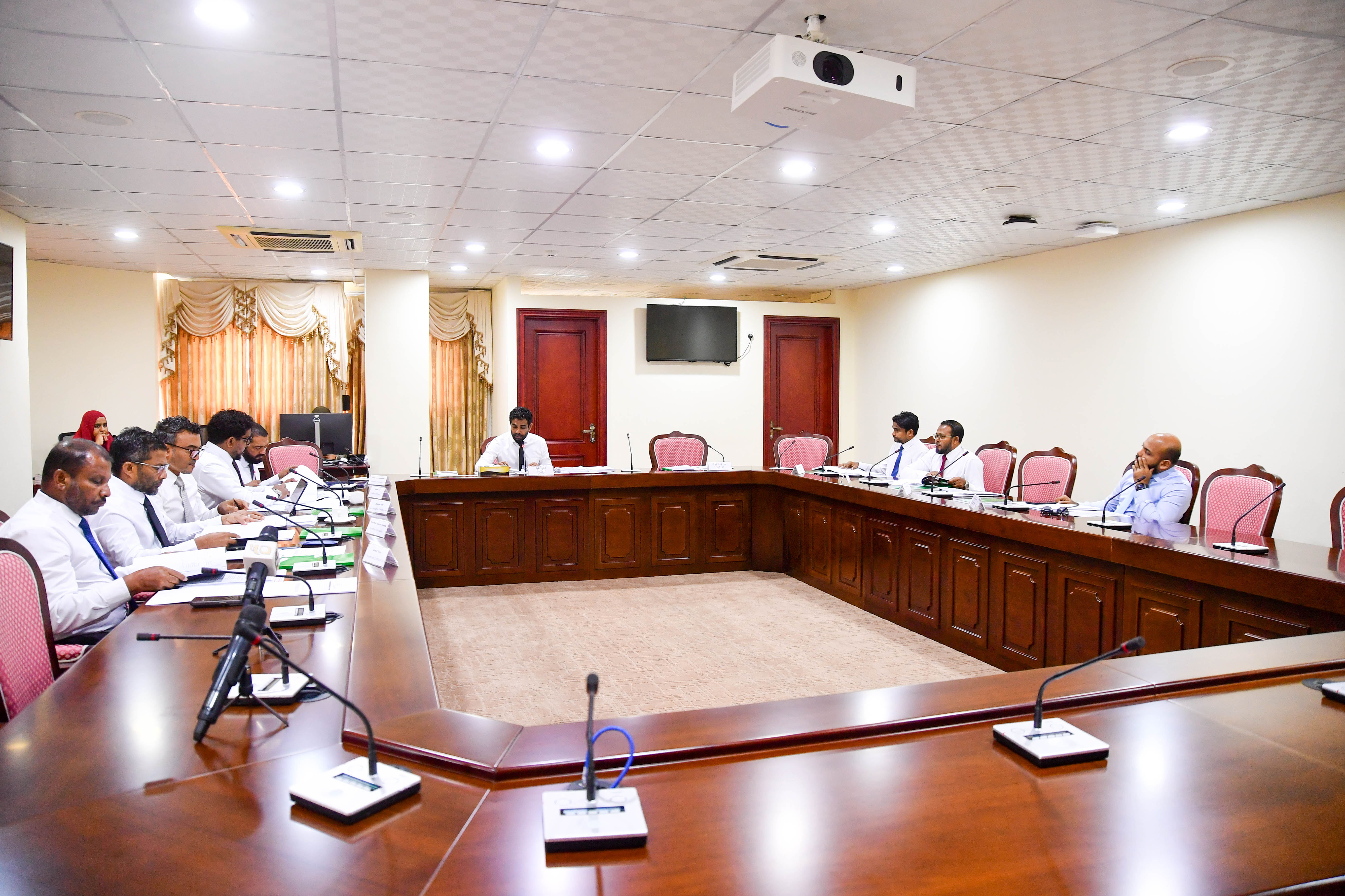 ފަނޑިޔާރުންގެ މައްސަލަ ފެށުމާއެކު ޖުޑީޝަރީ ކޮމެޓީއަށް ޕީއެންސީން ބަދަލު ގެނެސްފި