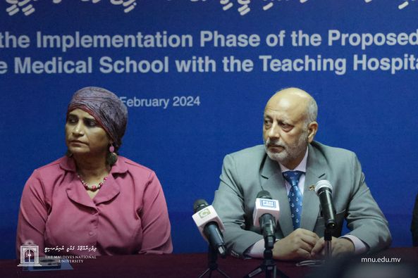 ޕާކިސްތާނުގެ ހިލޭ އެހީގައި ރާއްޖޭގައި މެޑިކަލް ސްކޫލަކާއި ޓީޗިން ހޮސްޕިޓަލެއް ހަދަނީ