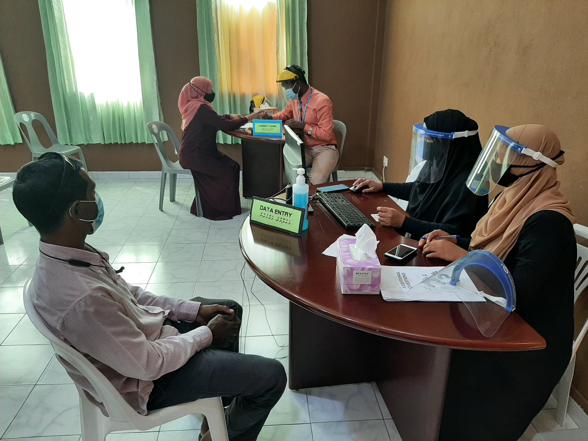 މާލޭގައި މާދަމާ ސިނޮފާމް ވެކްސިންގެ ފުރަތަމަ ޑޯޒް ދޭން ފަށަނީ