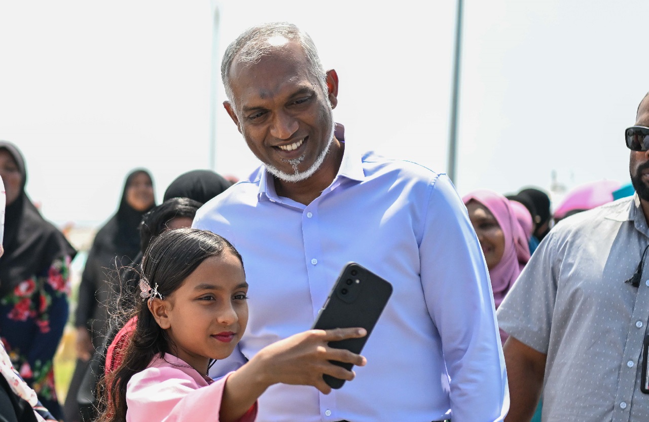 ތުޅާދޫ އެއަރޕޯޓުގެ މަސައްކަތް ހަލުވިކޮށް، 100 ހައުސިން ޔުނިޓުގެ މަޝްރޫޢެއް މިއަހަރު ފަށަނީ