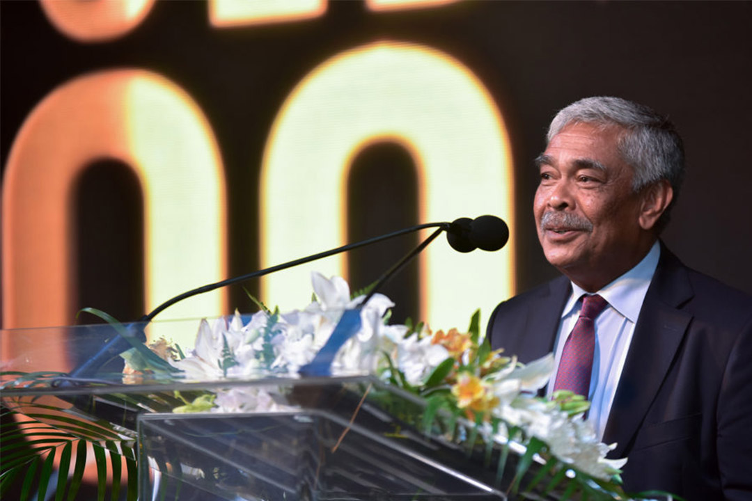 ކޯވިޑްގެ ތެރޭގައި ރައީސް ސާލިހު ދެއްކެވި ލީޑަރޝިޕަށް އަފީފްގެ ތައުރީފް