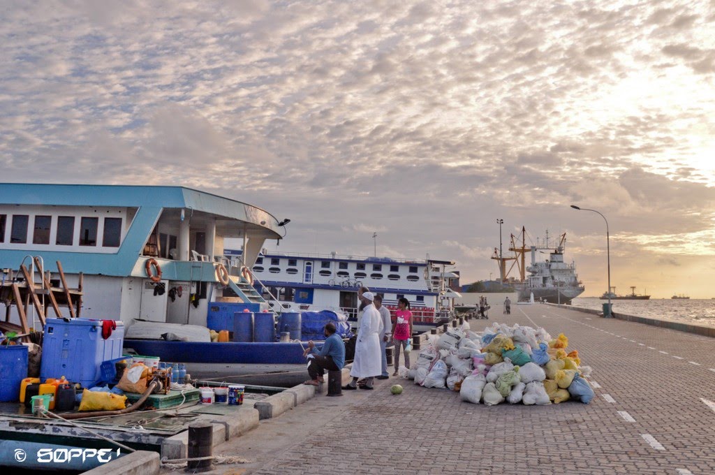 މާލެ ސަރަހައްދުން ދަތުރުކުރާ އެންމެން ދިހަ ދުވަހަށް ކަރަންޓީން ކުރަނީ