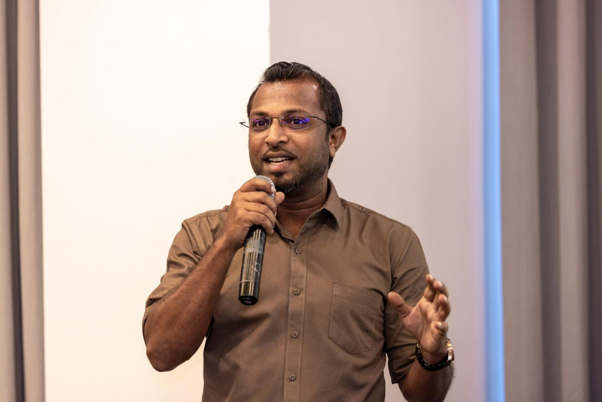 ޕީއެސްއެމްގެ އެމްޑީގެ މަގާމުން ނަސްރީން އިސްތިއުފާ ދީފި