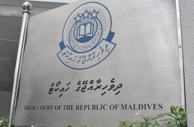 ފެނާއި ނަރުދަމާ މަޝްރޫއު ހުއްޓުވަން އަމުރެއް ނުދިން!