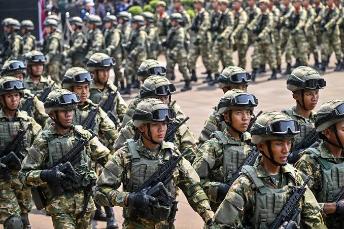 އިޓަލީ އަދި އިންޑޮނޭޝިއާ އިން ވެސް އައްޒާއަށް ސިފައިން ފޮނުވަނީ