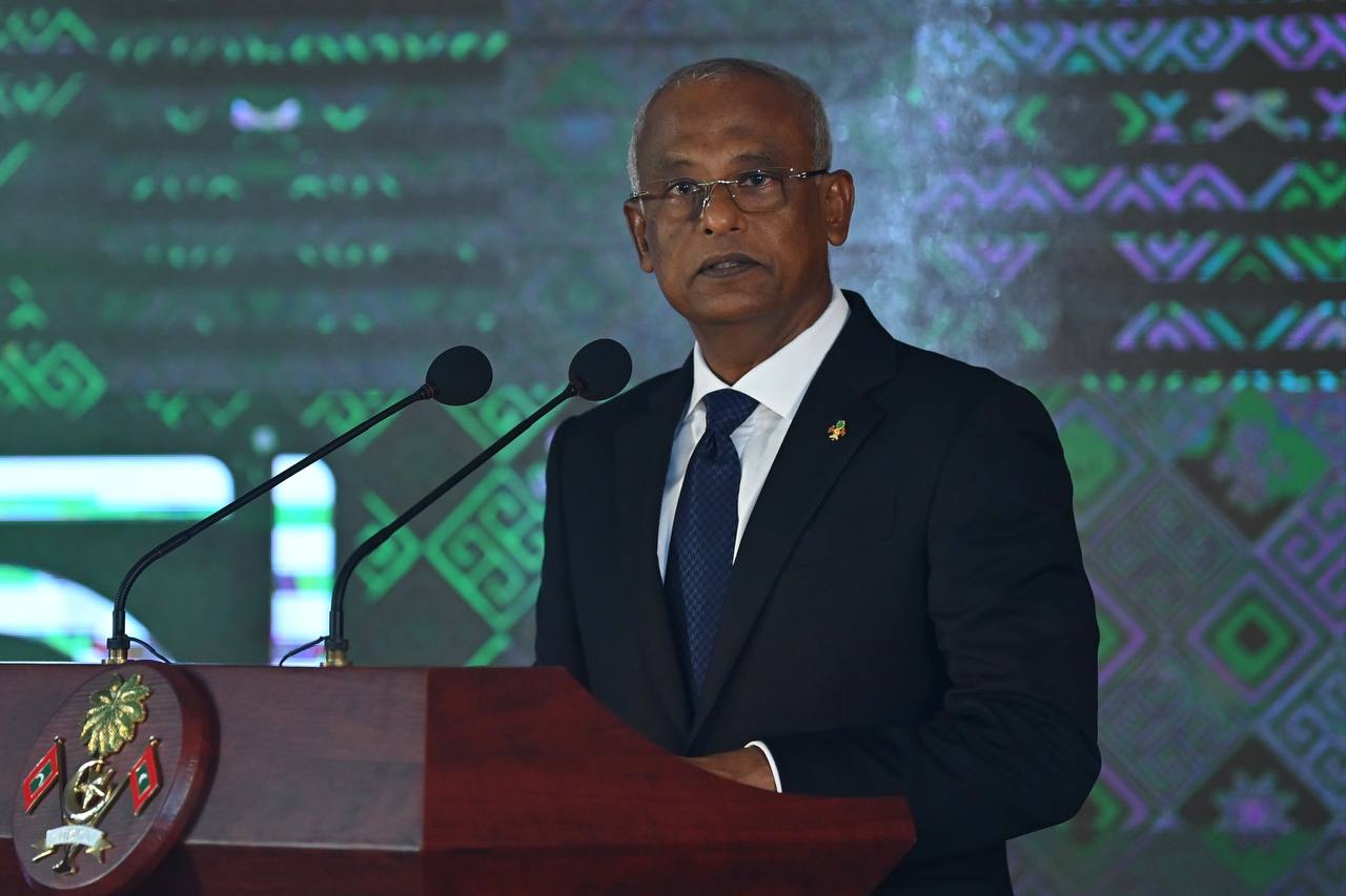 ކަރެކްޝަންގެ މުވައްޒަފުންނަށް ފްލެޓްލިބޭނެ ފަސޭހަ އިންތިޒާމެއް ހަމަޖައްސާނަން: ރައީސް