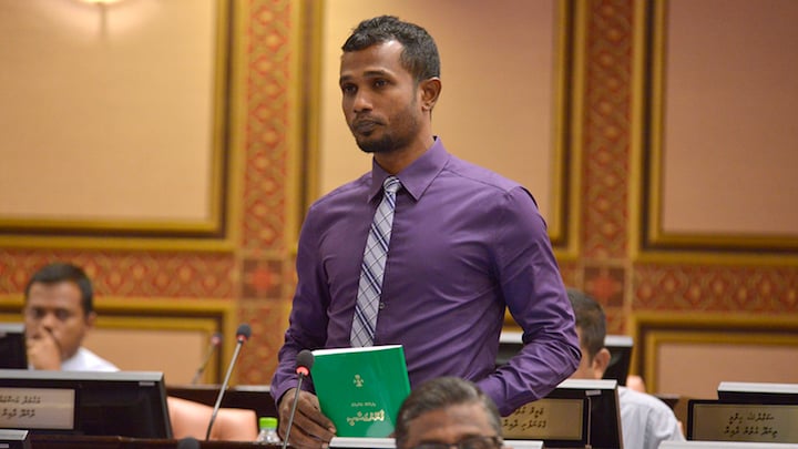 ޖޭއެސްސީ އެކުލެވިގެންވާ ގޮތް ބަދަލުކުރަން އަނެއްކާވެސް ޓޮމް ހުށަހަޅުއްވައިފި