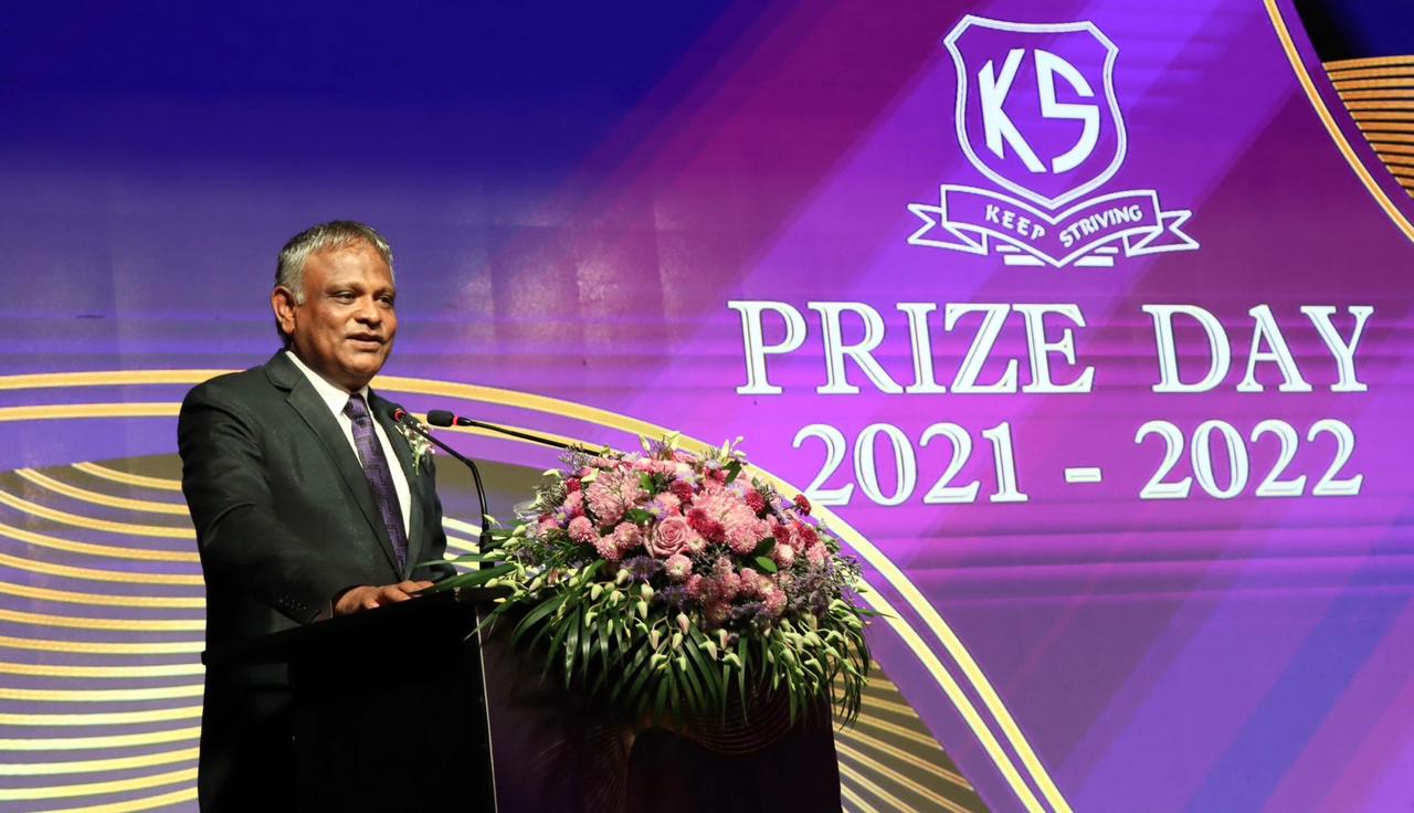 ހަރުދަނާ ޒުވާނަކަށް ވުމަށްޓަކައި މަދުރަސީ ތައުލީމުގެ 12 އަހަރު މުހިއްމު: މިނިސްޓަރ